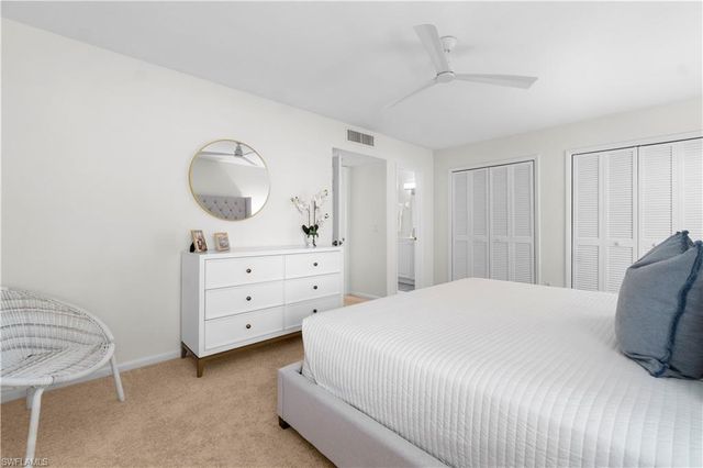 290 4th ST S # 202, Naples, FL 34102