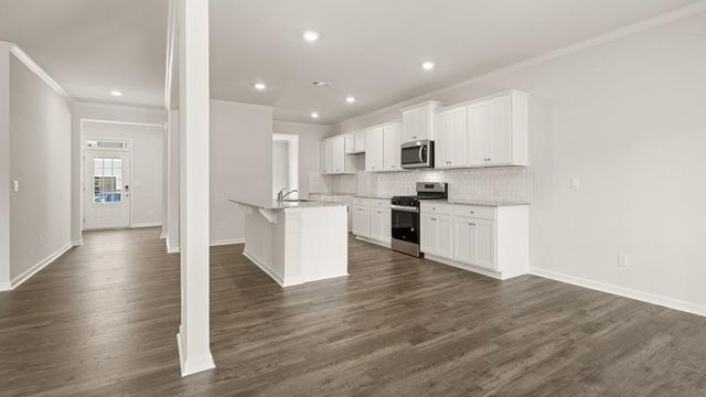 6079 Airedale Drive, Union City, GA 30213