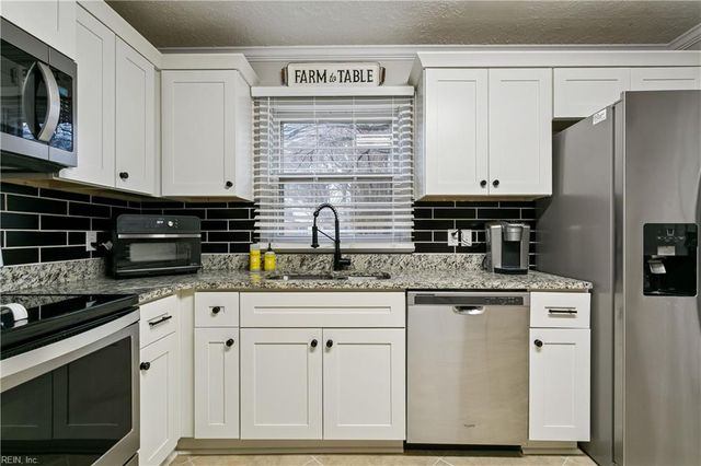 102 Dogwood DR, Williamsburg, VA 23185