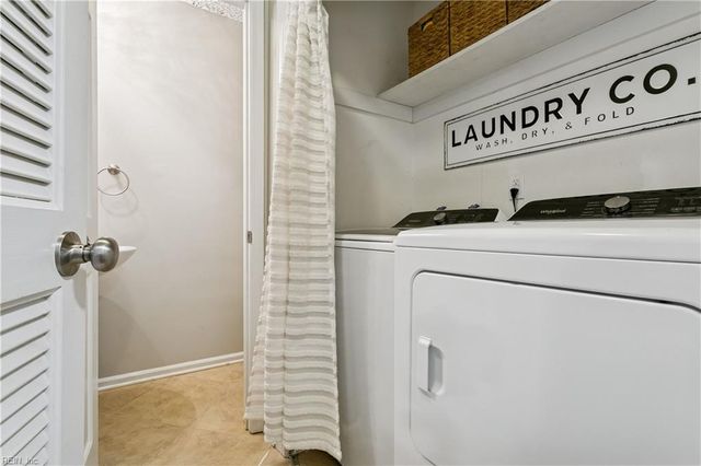 102 Dogwood DR, Williamsburg, VA 23185