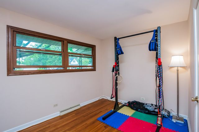 9S771 Brookbank Road, Willowbrook, IL 60527