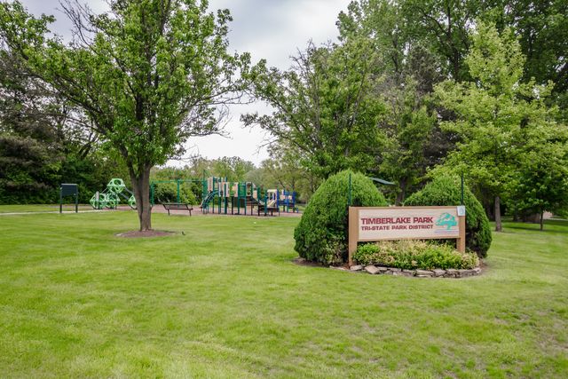 9S771 Brookbank Road, Willowbrook, IL 60527