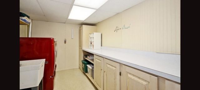 9S771 Brookbank Road, Willowbrook, IL 60527