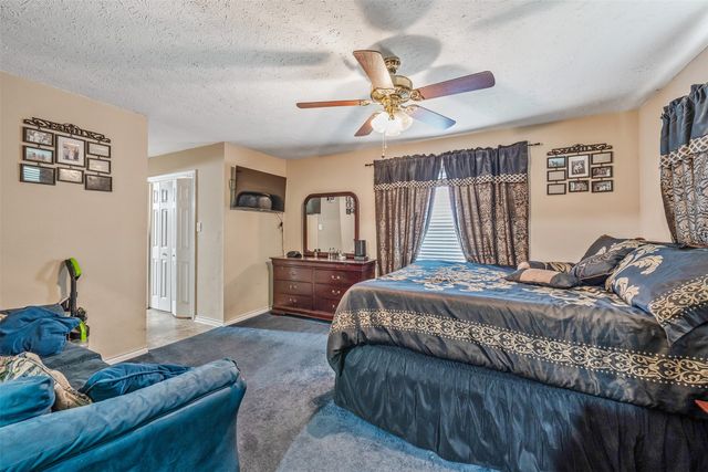 661 Balmorea Drive, Bullard, TX 75757