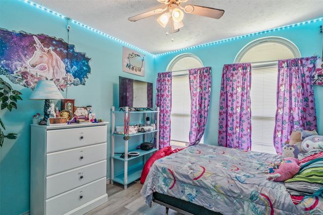 661 Balmorea Drive, Bullard, TX 75757