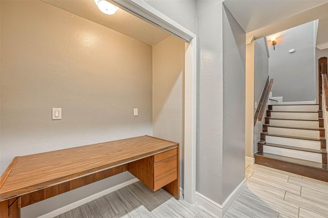 11733 Lakeside Place Drive, Houston, TX 77077