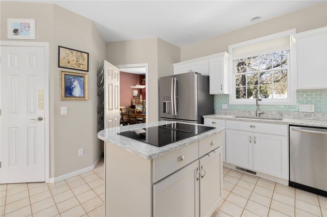 110 Osprey Drive, East Greenwich, RI 02818