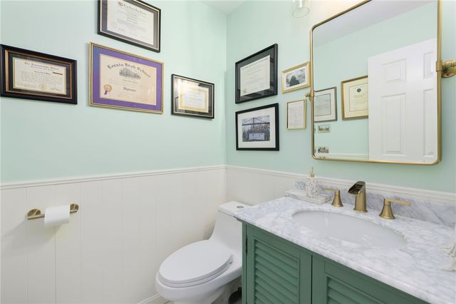110 Osprey Drive, East Greenwich, RI 02818