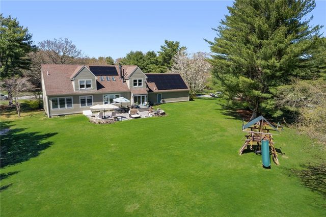 110 Osprey Drive, East Greenwich, RI 02818