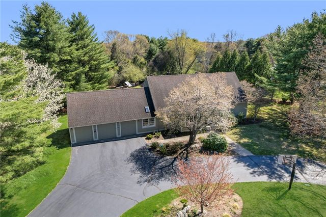 110 Osprey Drive, East Greenwich, RI 02818