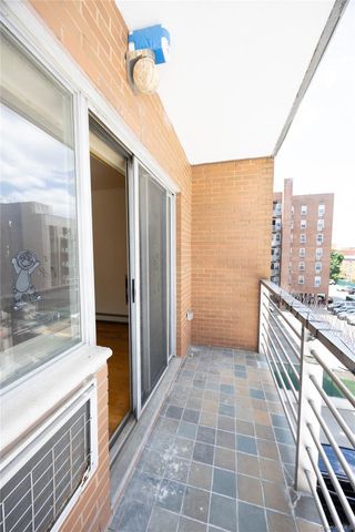 13987 35th Avenue 3C, Flushing, NY 11354