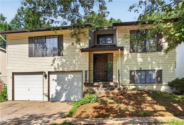 7806 N Oregon Avenue, Kansas City, MO 64151