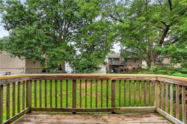 7806 N Oregon Avenue, Kansas City, MO 64151