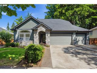 3011 Ne 178TH Ave, Vancouver, WA 98682
