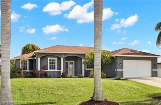 2715 SW 2nd PL, Cape Coral, FL 33914