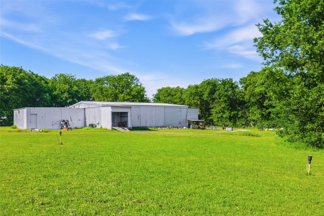 3360 Fm 308, Milford, TX 76670