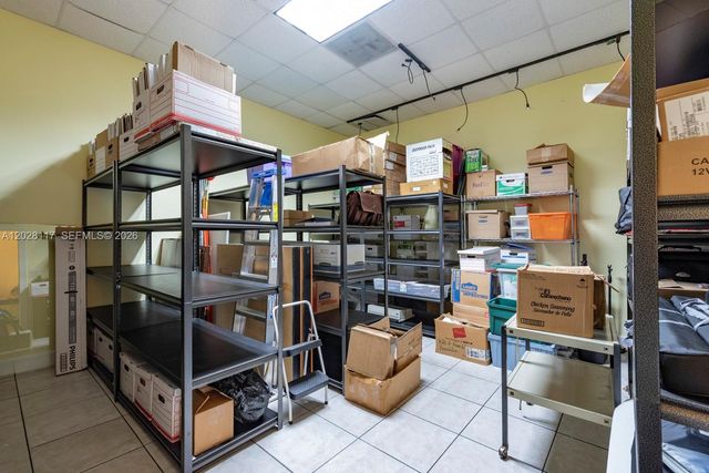 10200 NW 25th St A105, Doral, FL 33172