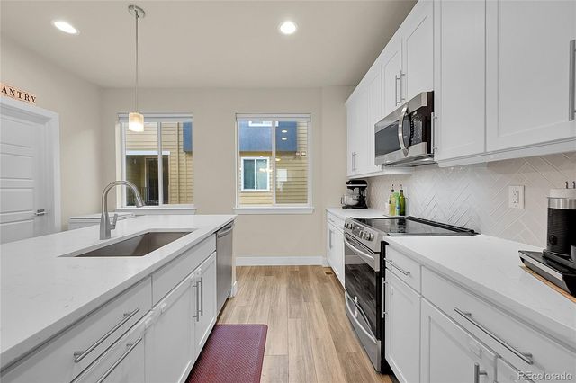 6745 S Tempe Court, Aurora, CO 80016