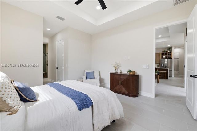 810 Sentinela Boulevard, Lehigh Acres, FL 33974
