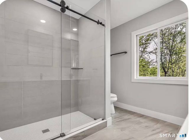 21 Walker Lane, Weston, CT 06883