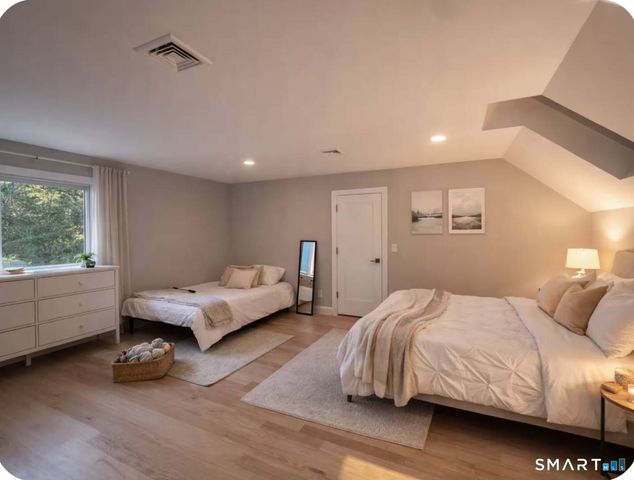 21 Walker Lane, Weston, CT 06883