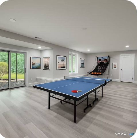 21 Walker Lane, Weston, CT 06883