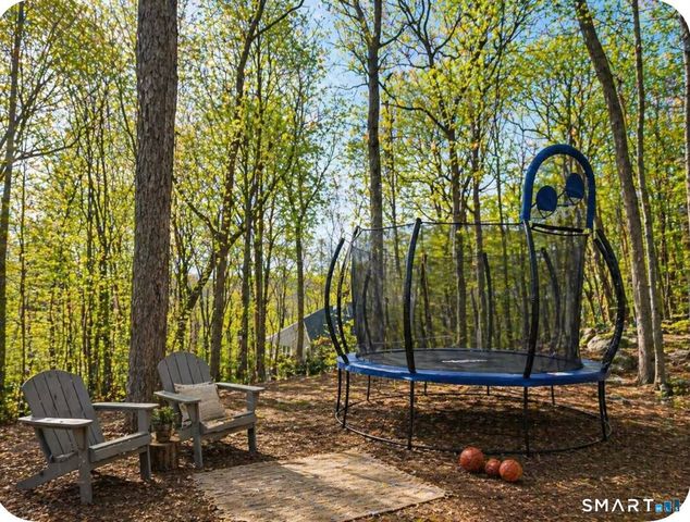 21 Walker Lane, Weston, CT 06883