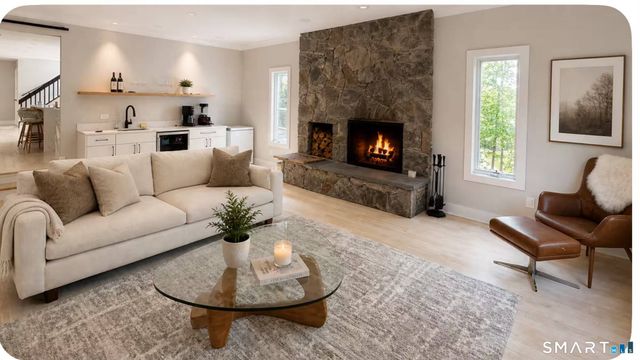 21 Walker Lane, Weston, CT 06883