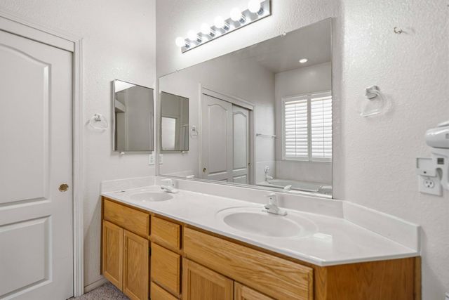 5117 Countryvale Dr, Salida, CA 95368
