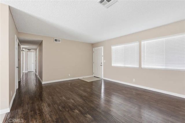 28047 Ermine, Canyon Country, CA 91351