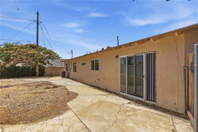 28047 Ermine, Canyon Country, CA 91351