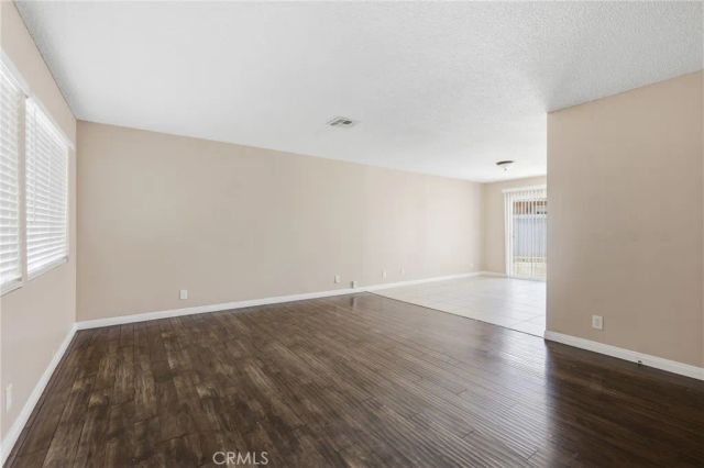 28047 Ermine, Canyon Country, CA 91351