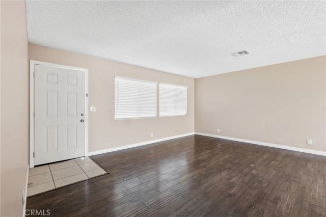 28047 Ermine, Canyon Country, CA 91351