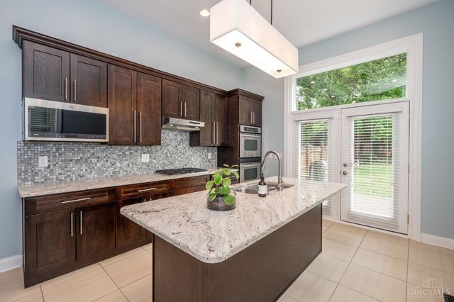 2656 Bellevue Avenue, Cincinnati, OH 45219