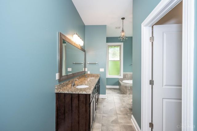 2656 Bellevue Avenue, Cincinnati, OH 45219