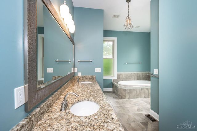 2656 Bellevue Avenue, Cincinnati, OH 45219