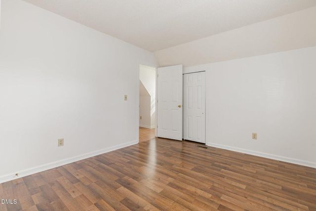 6213 River Bluff Court, Raleigh, NC 27604