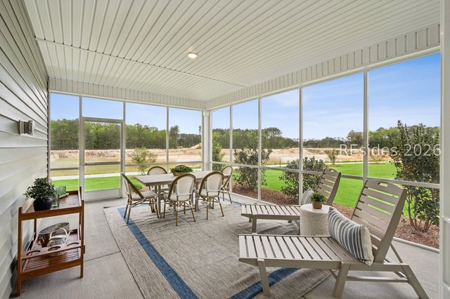 1746 Blue Moon Dr, Hardeeville, SC 29927