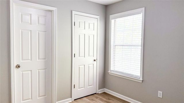 1195 Winthrope Chase Drive, Alpharetta, GA 30009