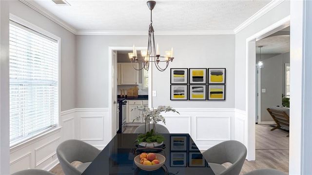 1195 Winthrope Chase Drive, Alpharetta, GA 30009