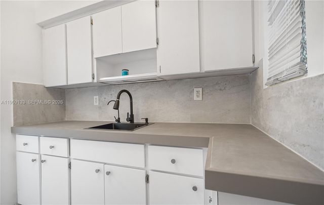 710 82nd St 4, Miami Beach, FL 33141