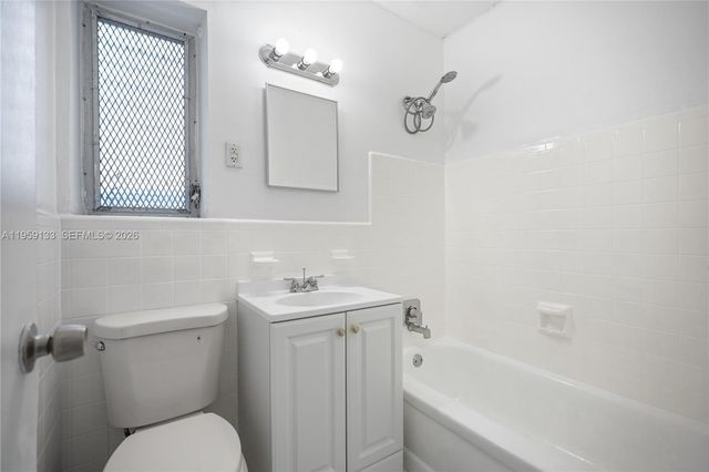 710 82nd St 4, Miami Beach, FL 33141