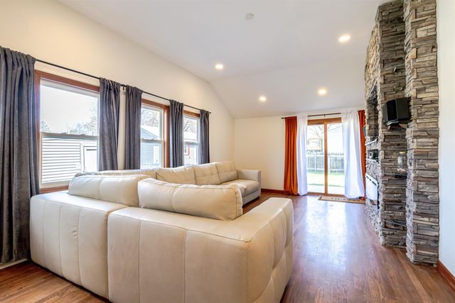 44 Sherwood Meadows, Pembroke, NH 03275