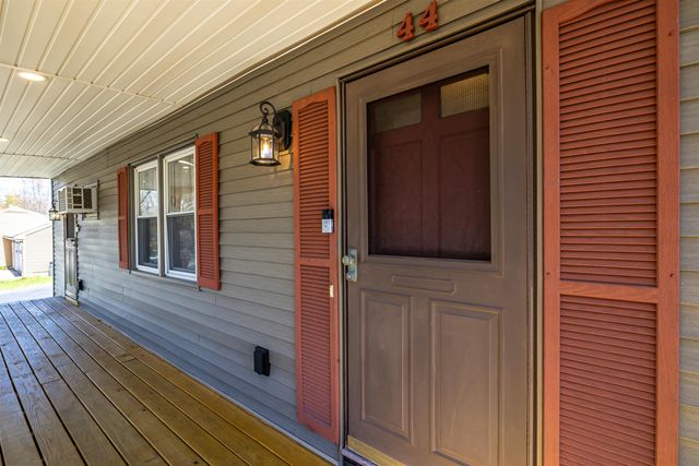 44 Sherwood Meadows, Pembroke, NH 03275