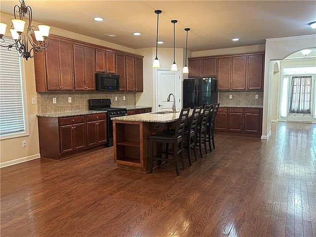 592 Hanover Drive, Villa Rica, GA 30180