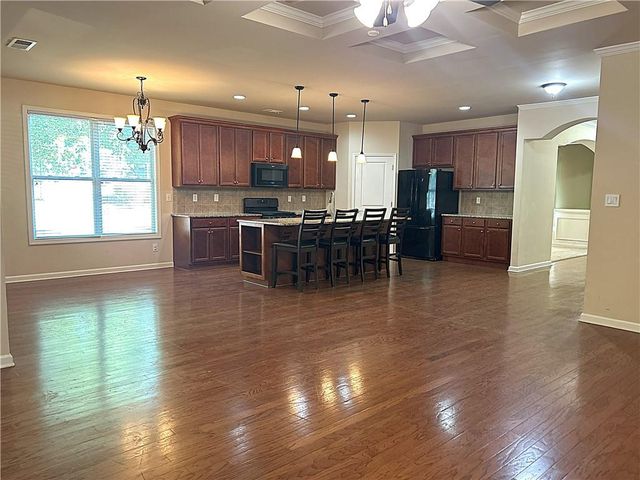 592 Hanover Drive, Villa Rica, GA 30180