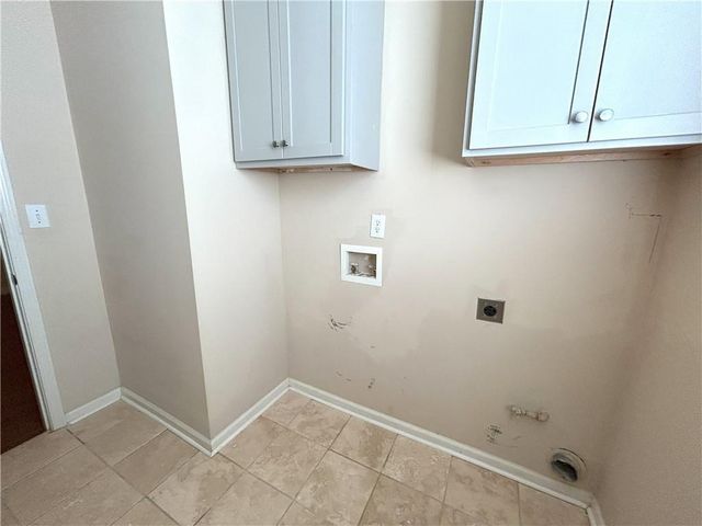 592 Hanover Drive, Villa Rica, GA 30180