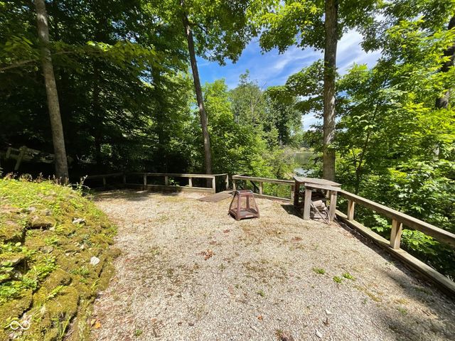 9558 E Keep Lane, Rockville, IN 47872