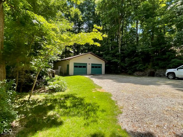9558 E Keep Lane, Rockville, IN 47872