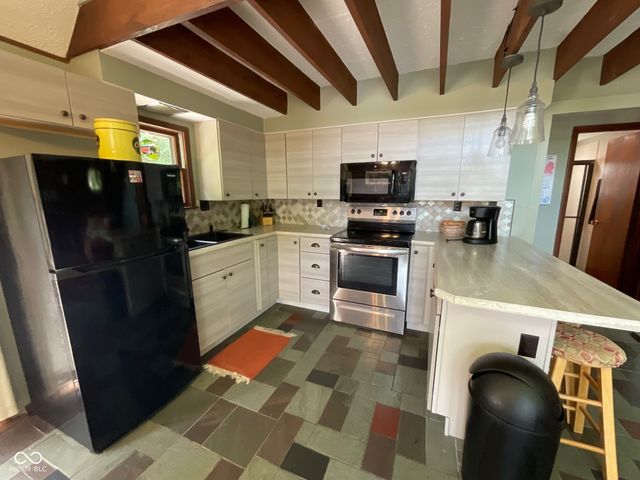 9558 E Keep Lane, Rockville, IN 47872